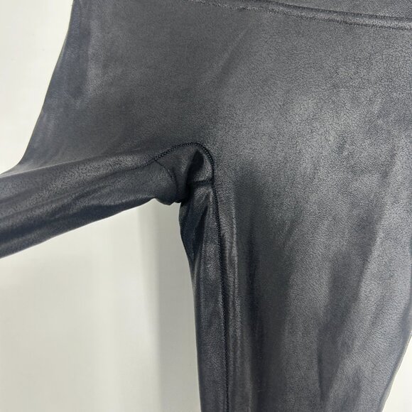 SPANX Faux Leather High Rise Leggings Black Glossy Sz Medium Petite - Picture 4 of 5